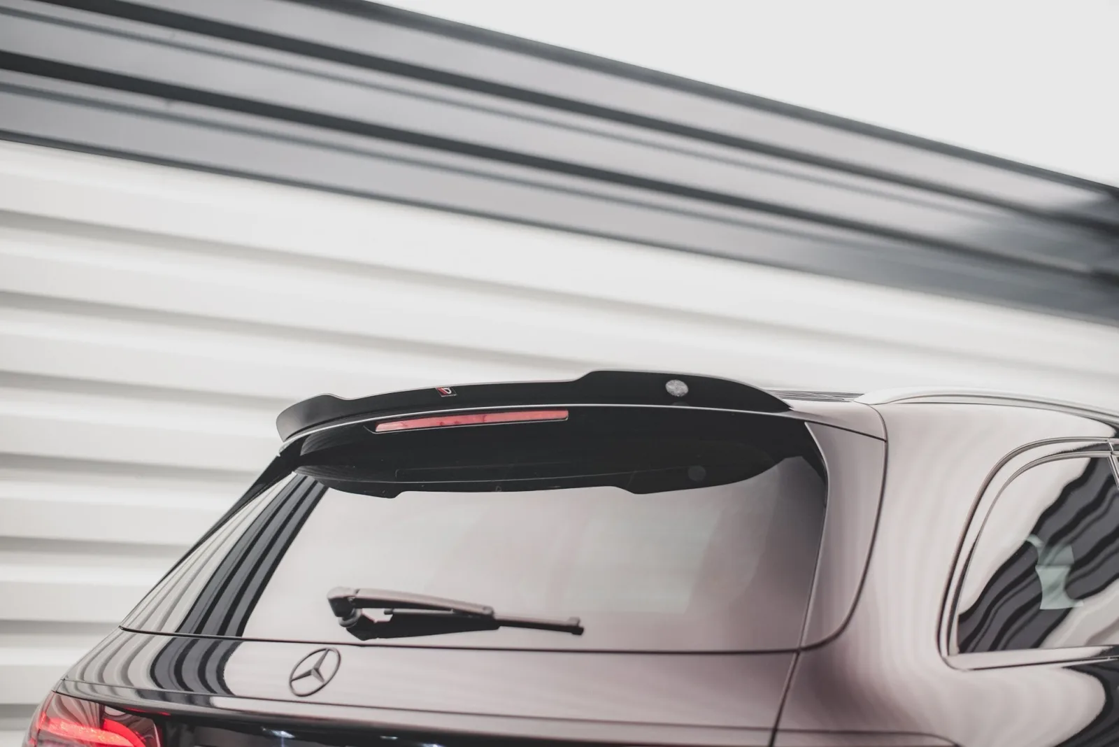 Spoiler Cap V.1 compatible with Mercedes-Benz E Estate S213