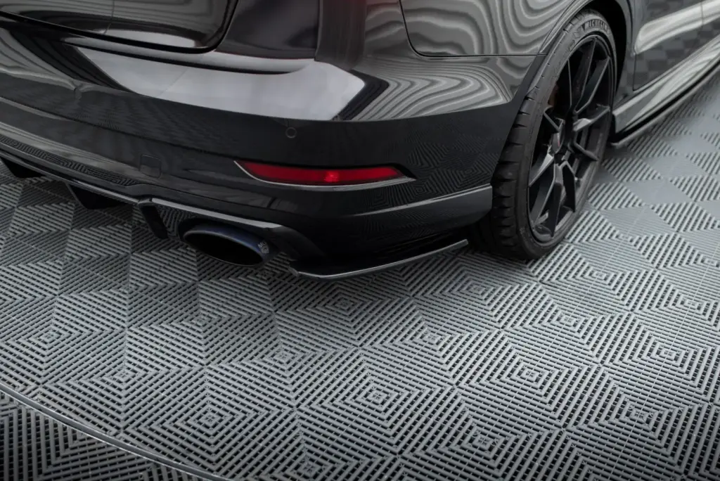 Rear Side Splitters compatible with Audi RS3 Sedan 8V Facelift
