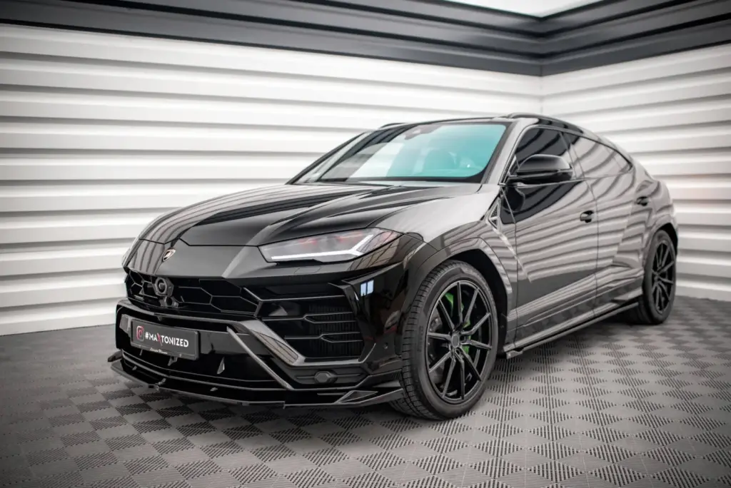 Front Splitter V.1 compatible with Lamborghini Urus Mk1