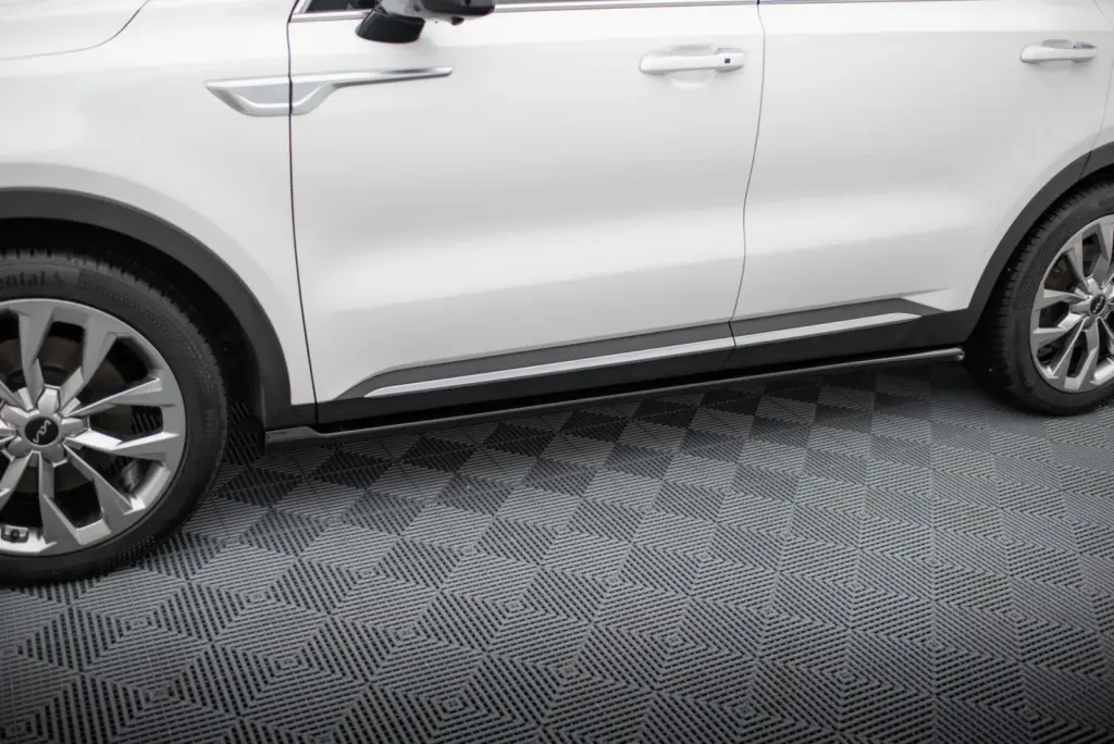 Side Skirts Diffusers compatible with Kia Sorento Mk4
