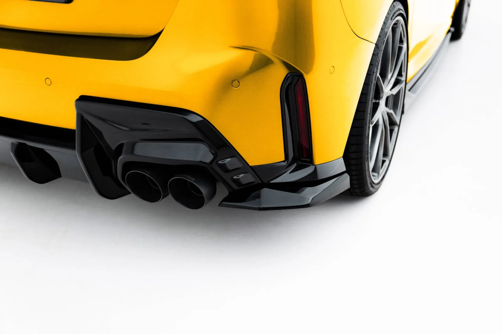 Rear Side Splitters V.2 compatible with BMW 1 M-Pack F70