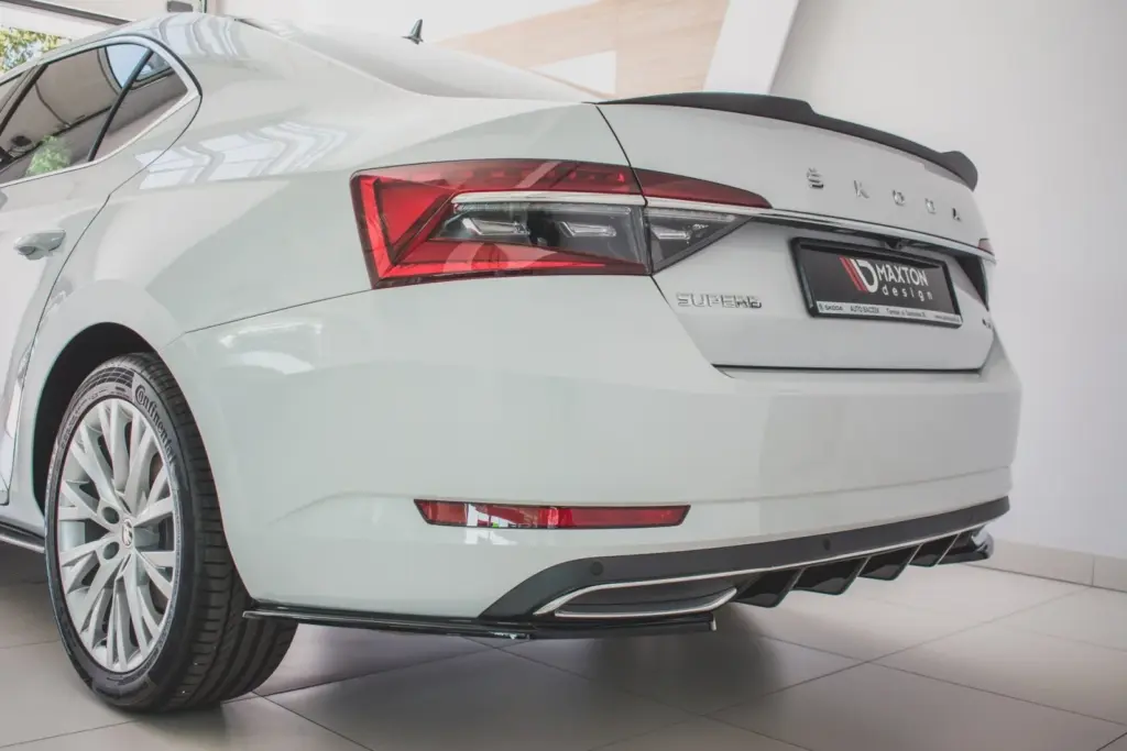 Rear Side Splitters compatible with Skoda Superb Liftback / Combi Mk3 Facelift