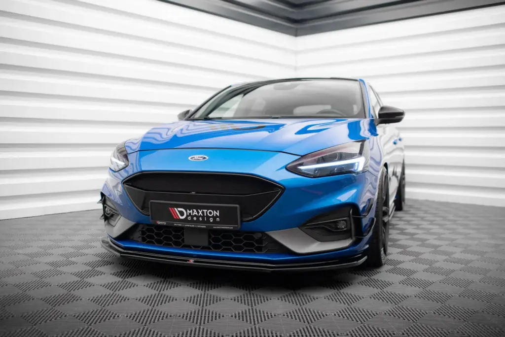 Front Splitter V.4 compatible with Ford Focus ST / ST-Line Mk4