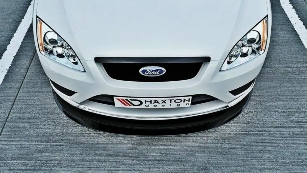 Bonnet Extension compatible with Ford Focus Mk2