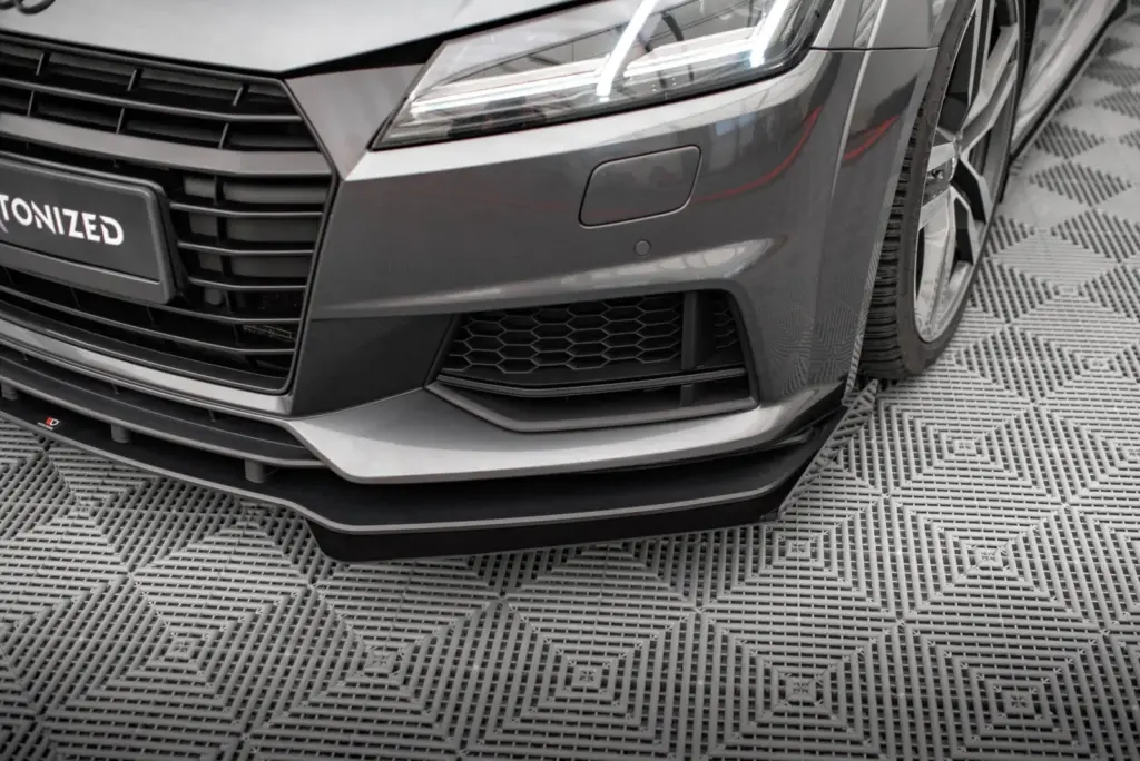 Front Flaps compatible with Audi TT S / S-Line 8S