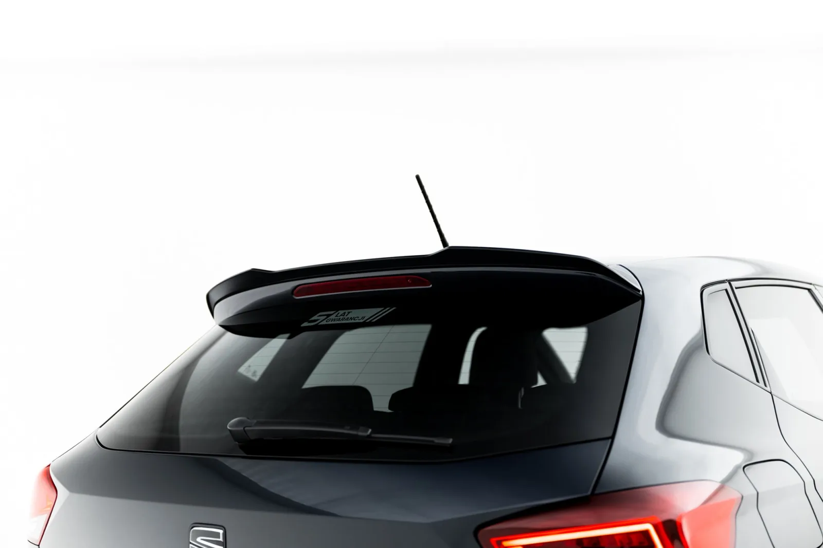 Spoiler Cap compatible with Seat Ibiza FR/ Standard Mk5
