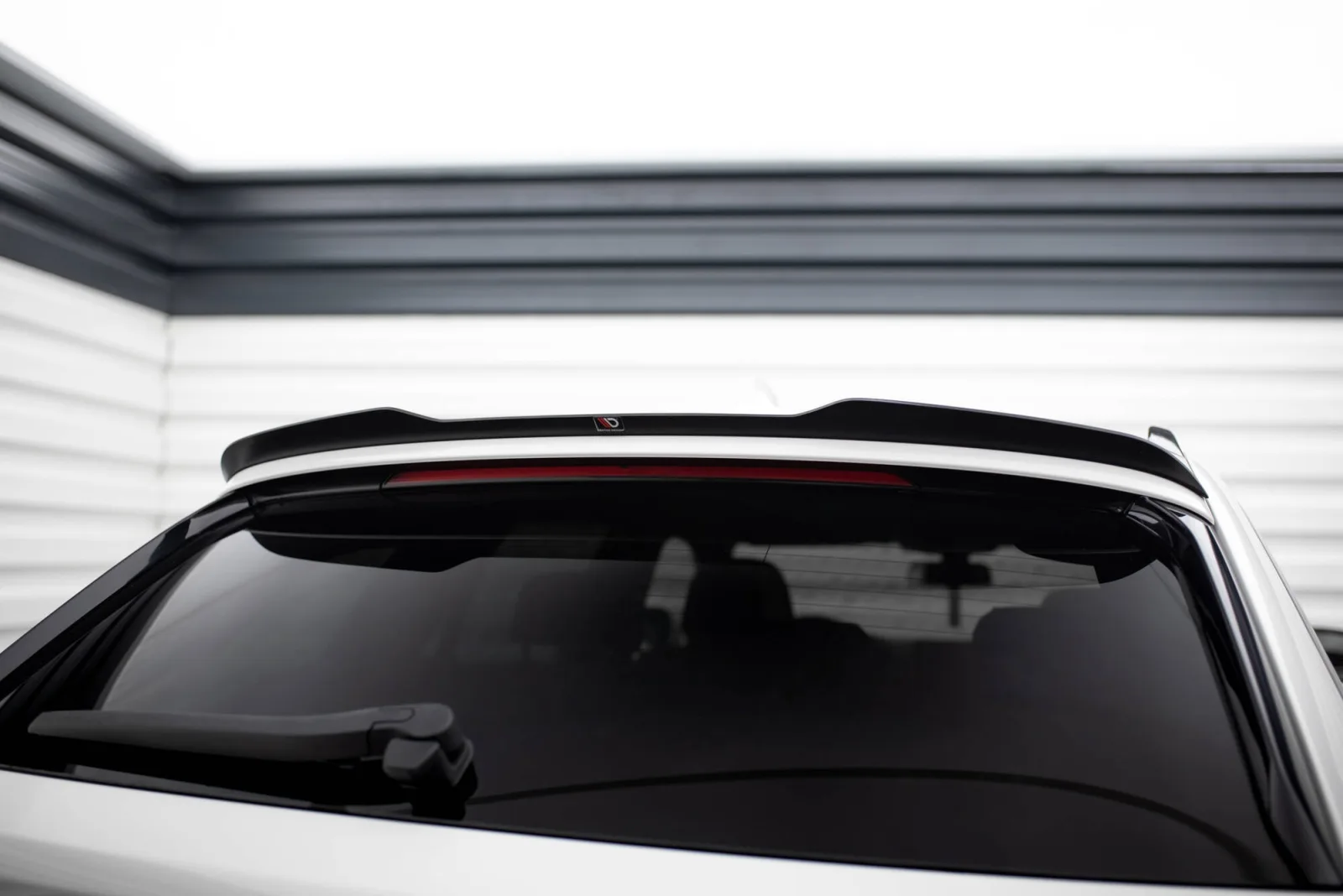 Spoiler Cap V.2 compatible with BMW 5 Touring G31