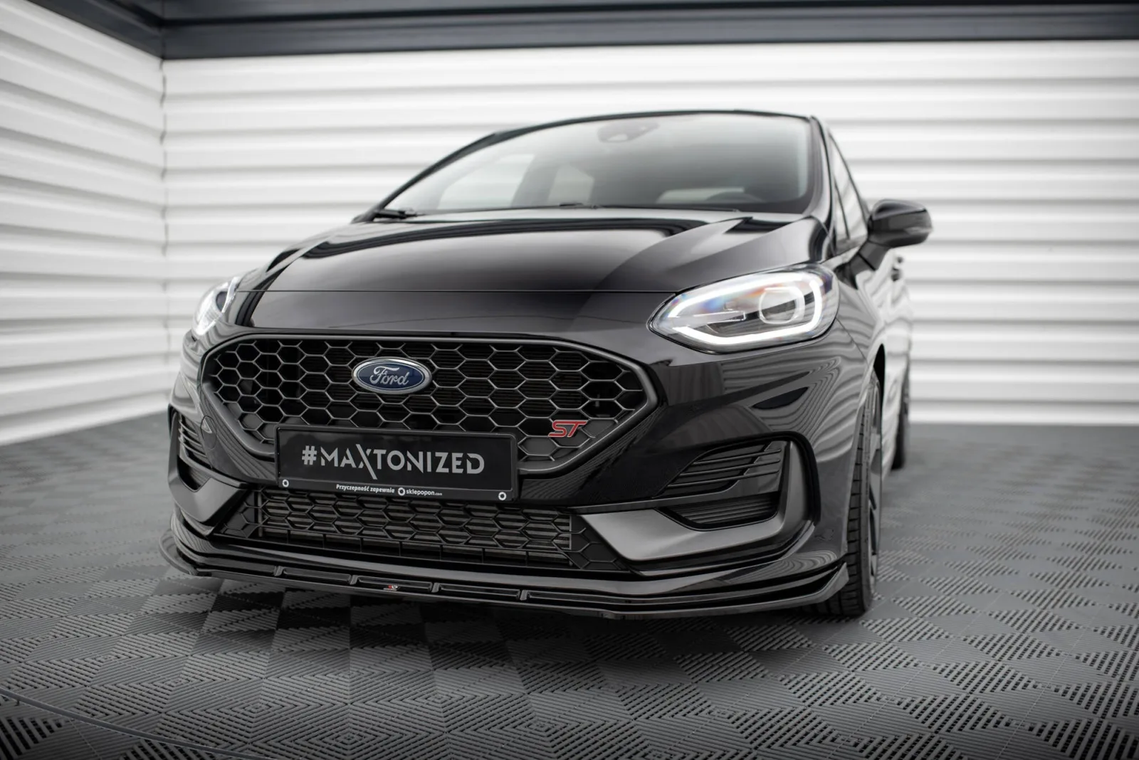 Front Splitter V.2 compatible with Ford Fiesta ST / ST-line Mk8 Facelift
