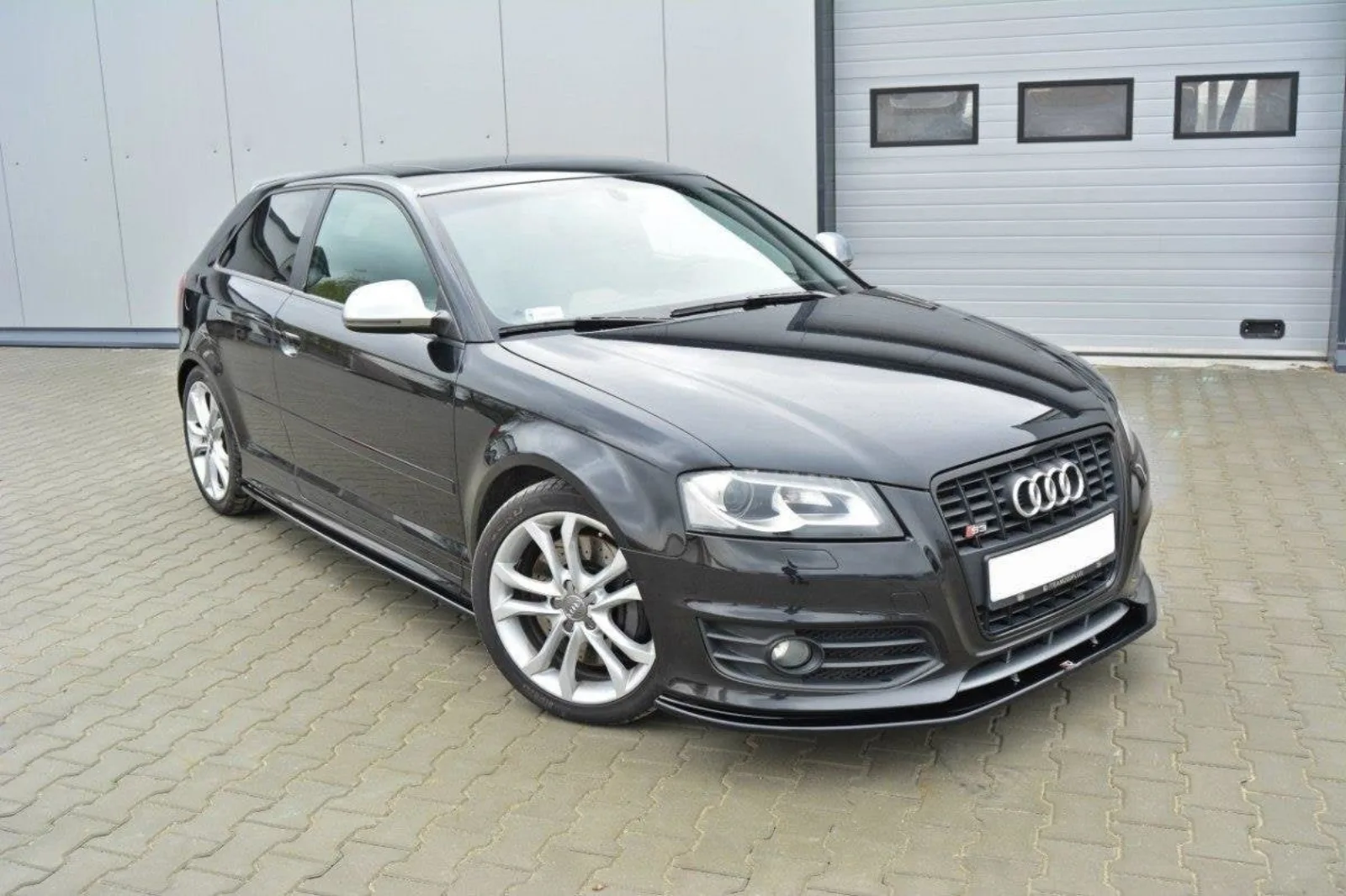 Front Splitter V.2 compatible with Audi S3 8P FL