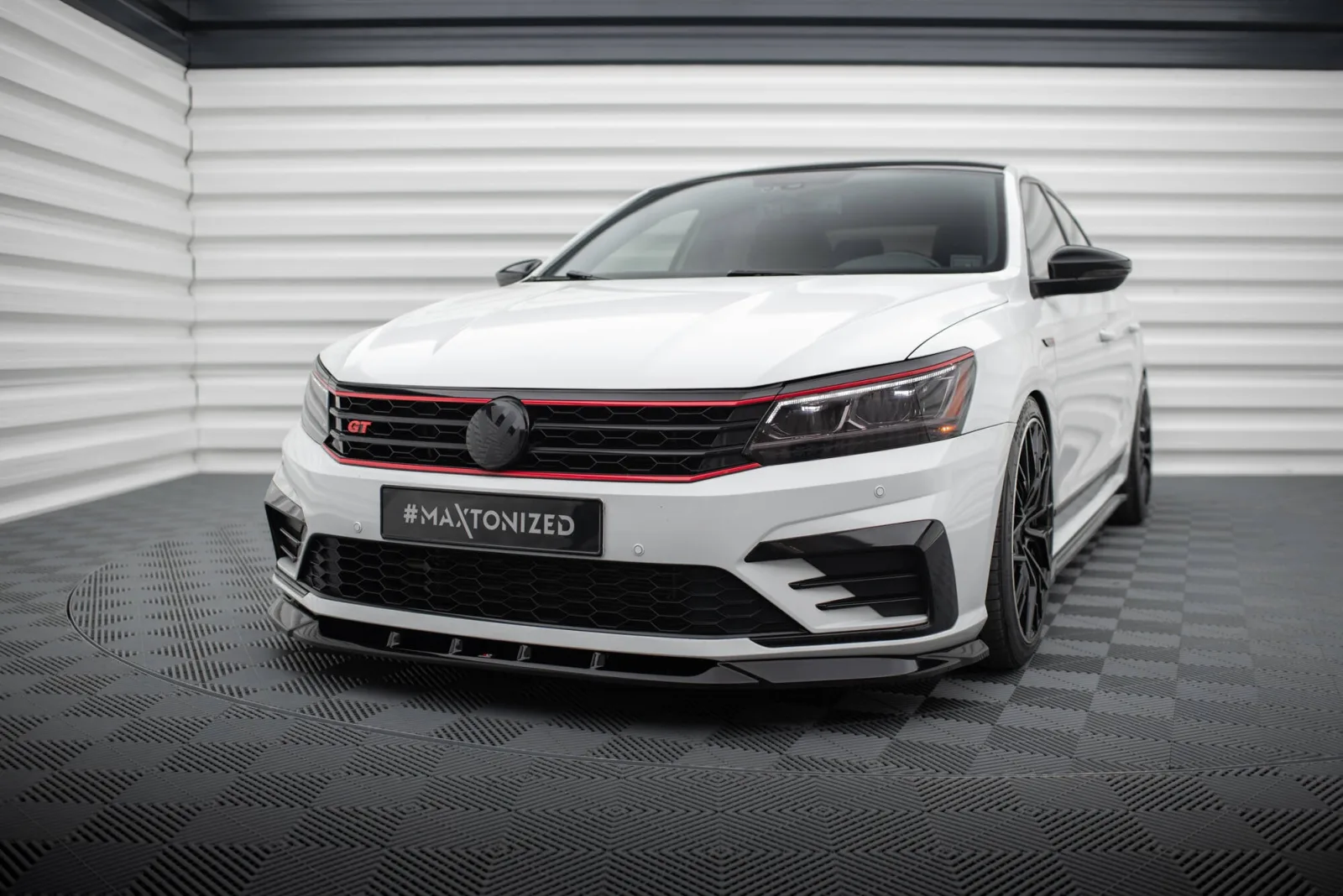Front Splitter V.2 compatible with Volkswagen Passat GT B8 Facelift USA