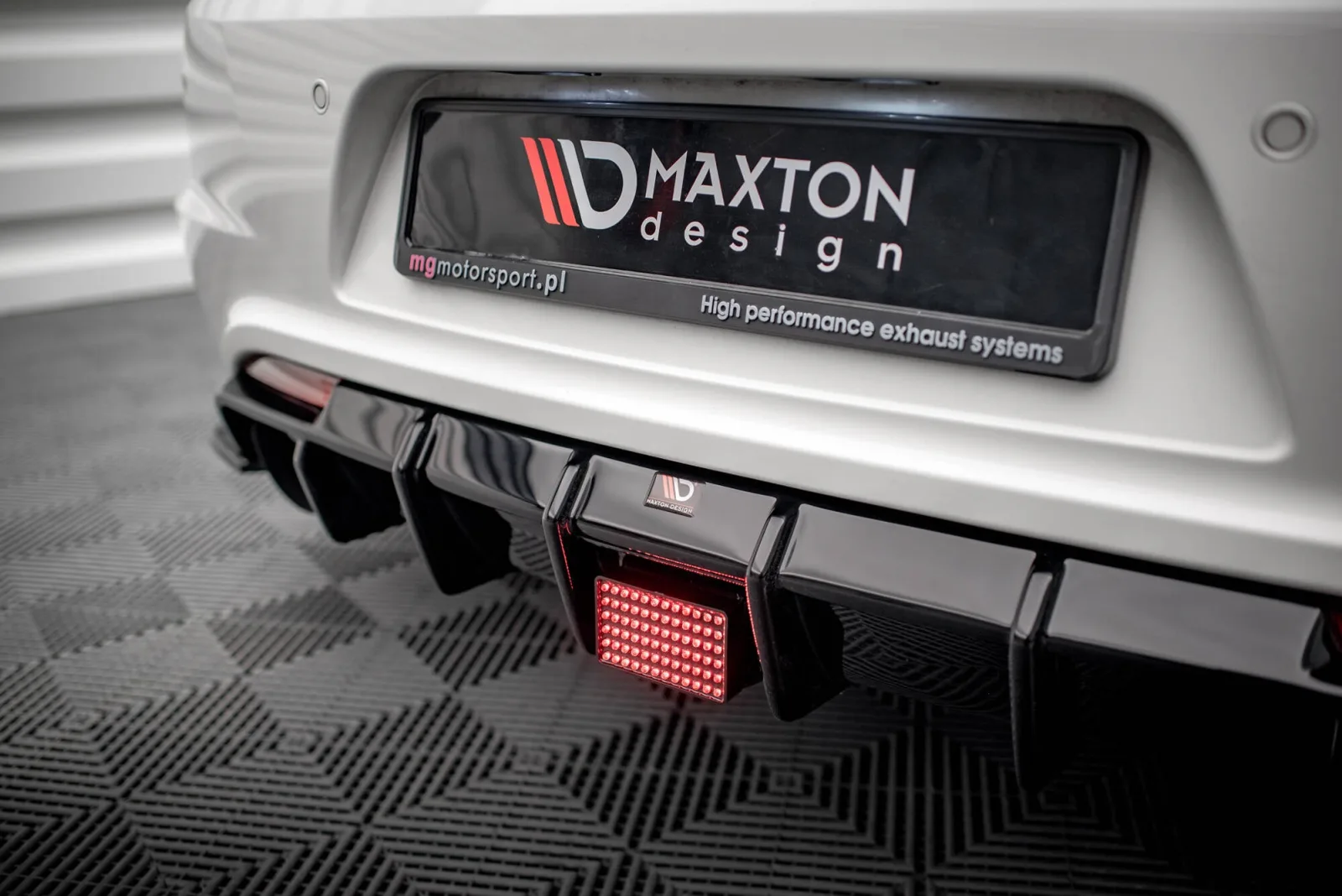 LED Brake Light compatible with Volkswagen Scirocco R Mk3