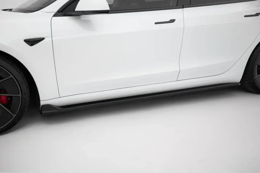 Side Skirts Diffusers V.3 compatible with Tesla Model 3 Performance Mk1 Facelift