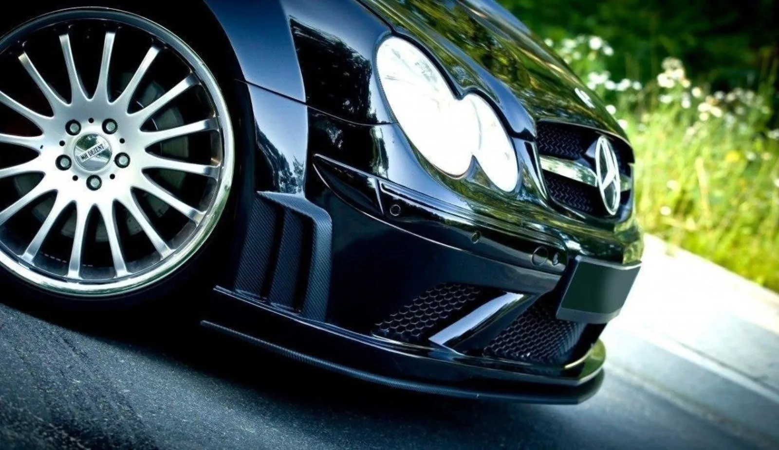 Front Splitter compatible with Mercedes CLK W209 Black (SL Black Series Look)