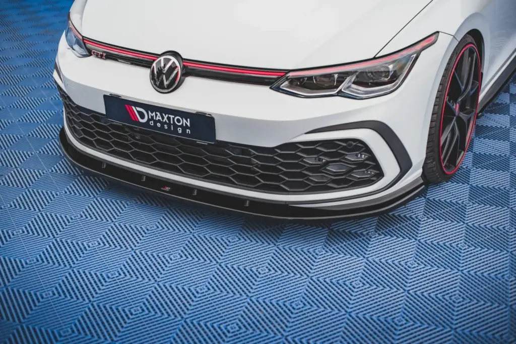 Front Splitter compatible with Volkswagen Golf GTI / GTE / GTD / R-Line Mk8
