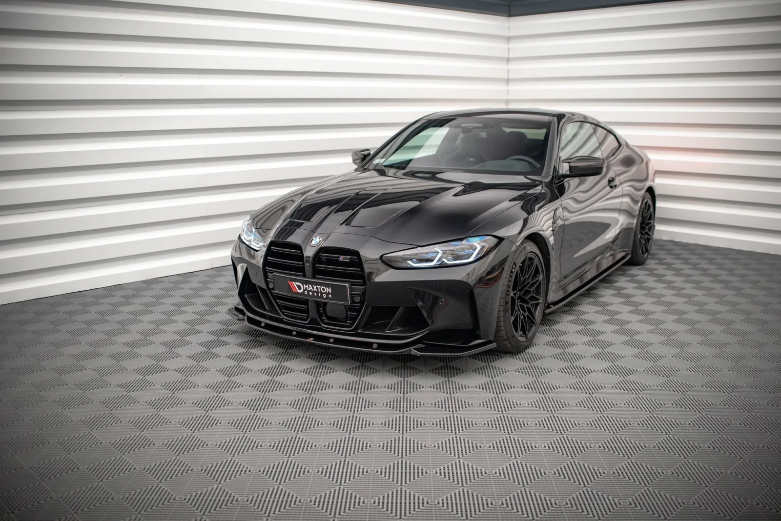 Front Splitter V.2 compatible with BMW M4 G82 / G82 Facelift