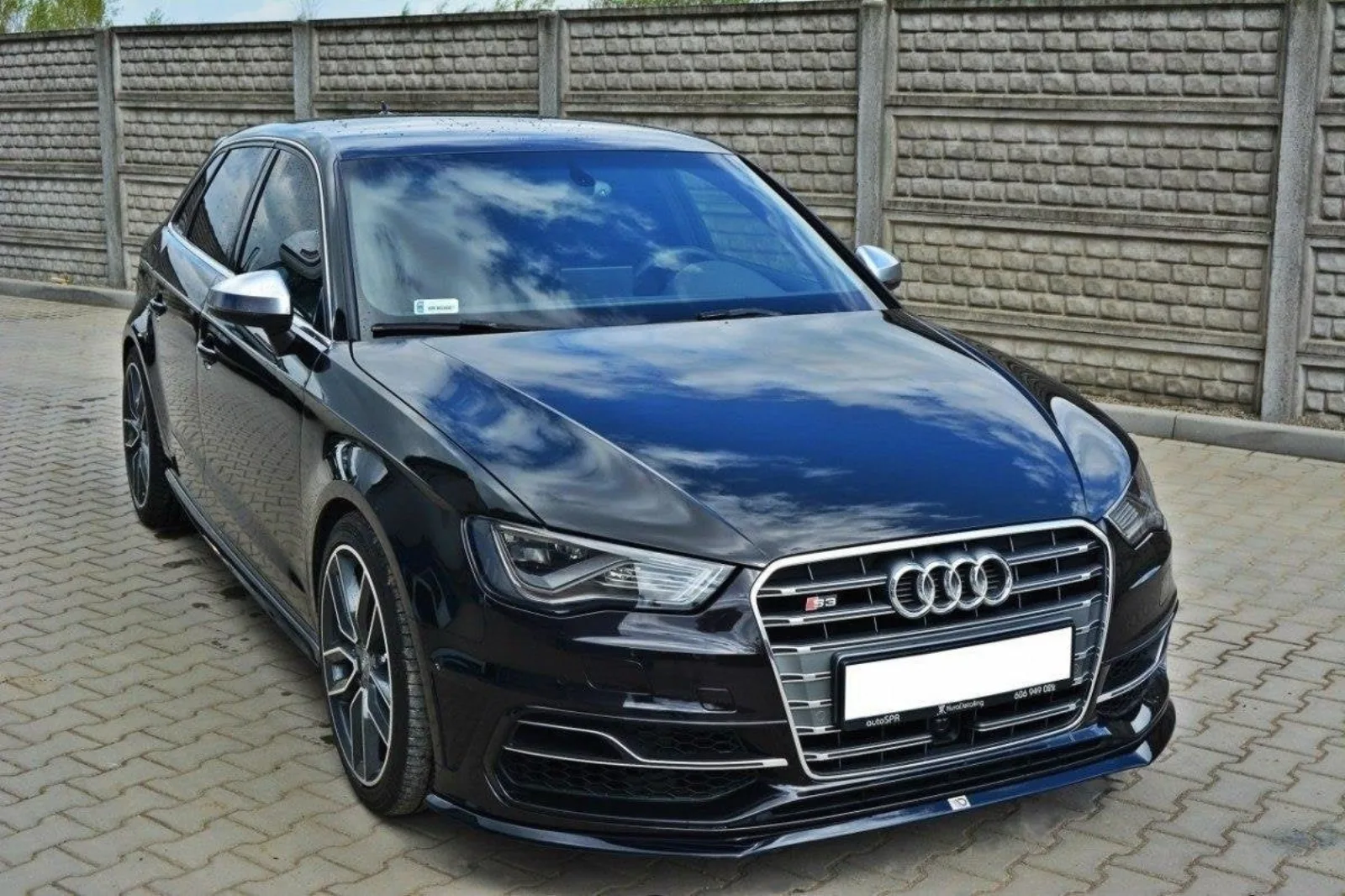 Front Splitter compatible with Audi S3 / A3 S-Line 8v Hatchback / Sportback