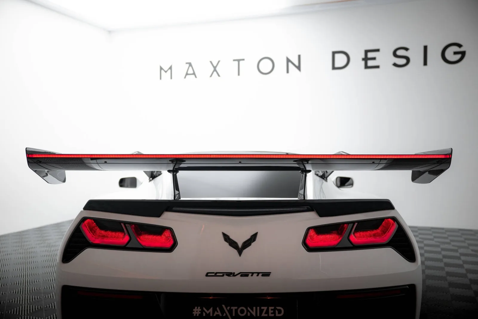 Carbon Spoiler With Top Mounts + LED compatible with Chevrolet Corvette Stingray / Grand Sport C7