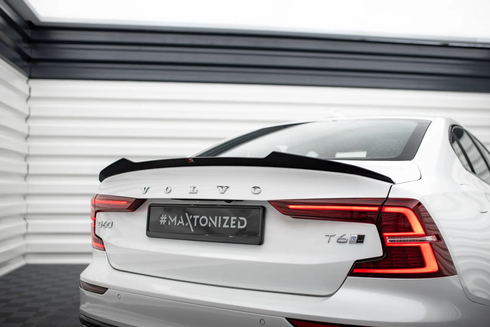 Spoiler Cap compatible with Volvo S60 R-Design Mk3