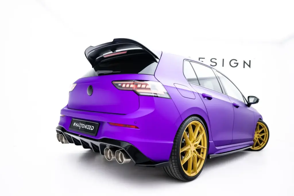 Rear Valance V.1 compatible with Volkswagen Golf R Hatchback Mk8 Facelift