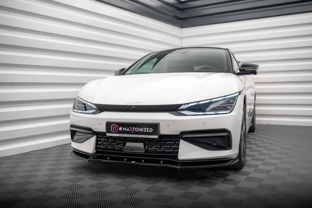 Front Splitter V.2 compatible with Kia EV6 GT-Line Mk1