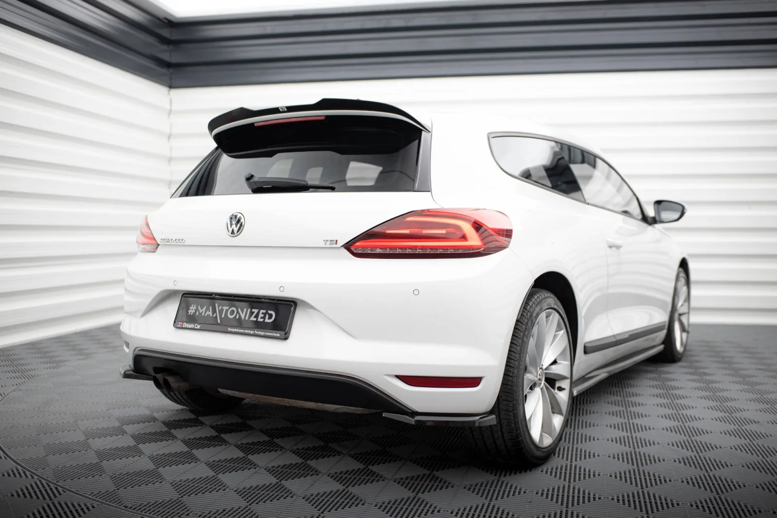 Rear Side Splitters V.1 compatible with Volkswagen Scirocco Mk3 Facelift