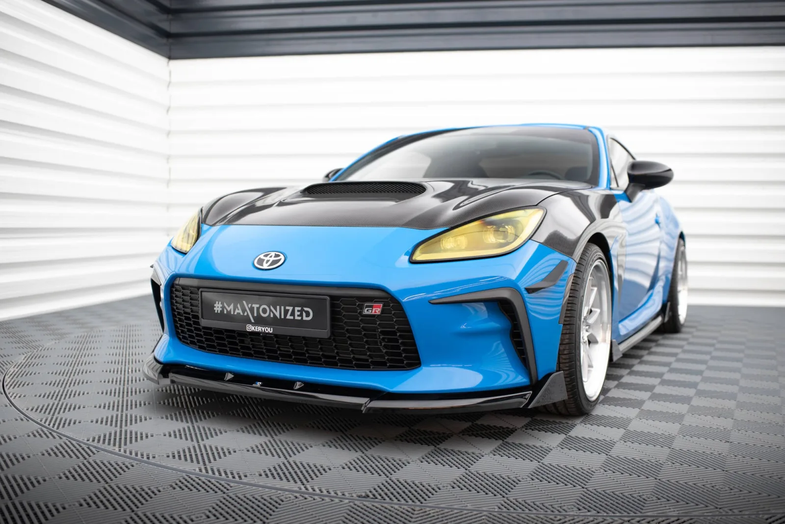 Front Splitter V.3 compatible with Toyota GR86 Mk1