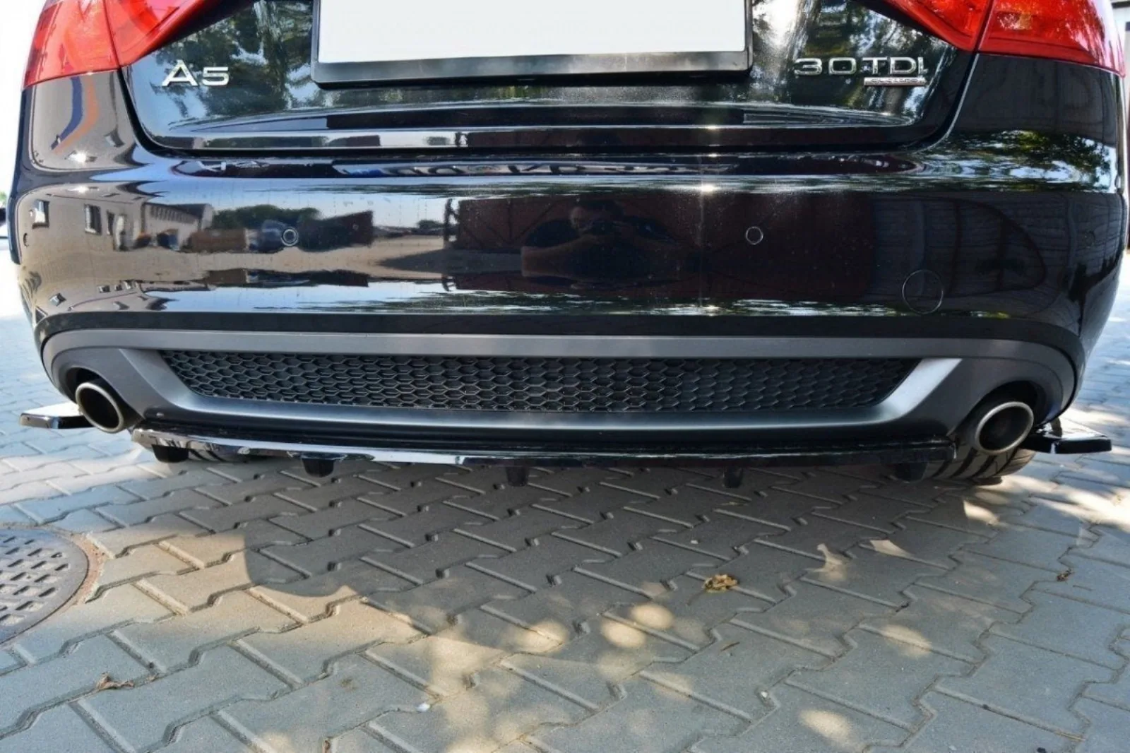 Rear Splitter compatible with Audi A5 Coupe / Sportback S-Line 8T (With Diffuser)