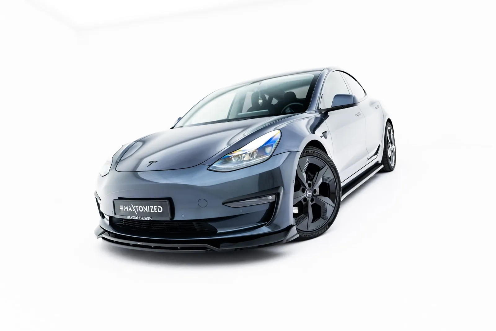 Set of Splitters compatible with Tesla Model 3