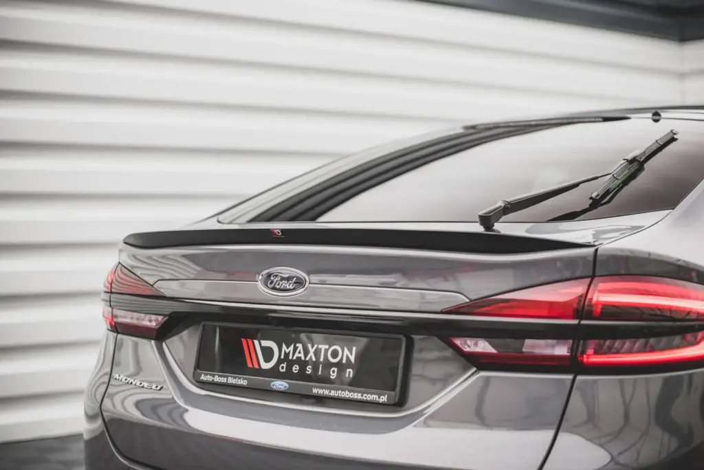 Spoiler Cap compatible with Ford Mondeo Liftback Mk5