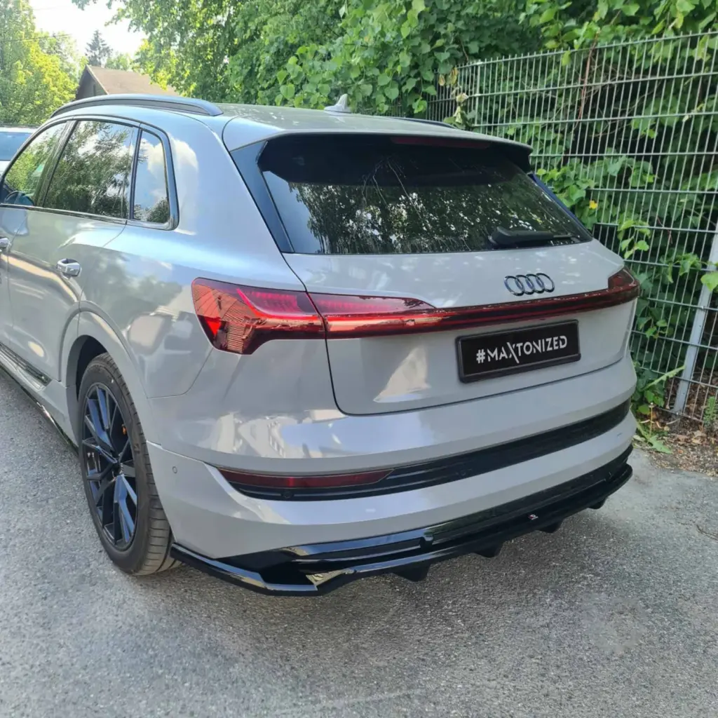 Rear Splitter (With Diffuser) compatible with Audi e-Tron S-Line