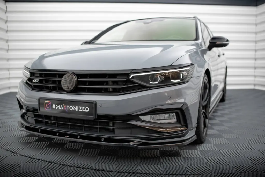 Front Splitter V.2 compatible with Volkswagen Passat R-Line B8 Facelift