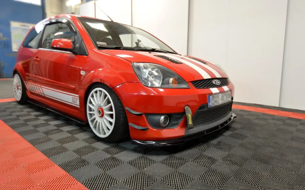 Front Splitter V.1 compatible with Ford Fiesta ST Mk6