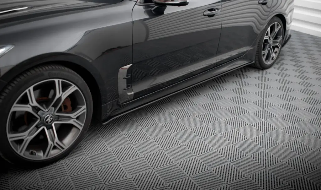 Side Skirts Diffusers Street Pro compatible with Kia Stinger GT / GT-Line / Standard Mk1