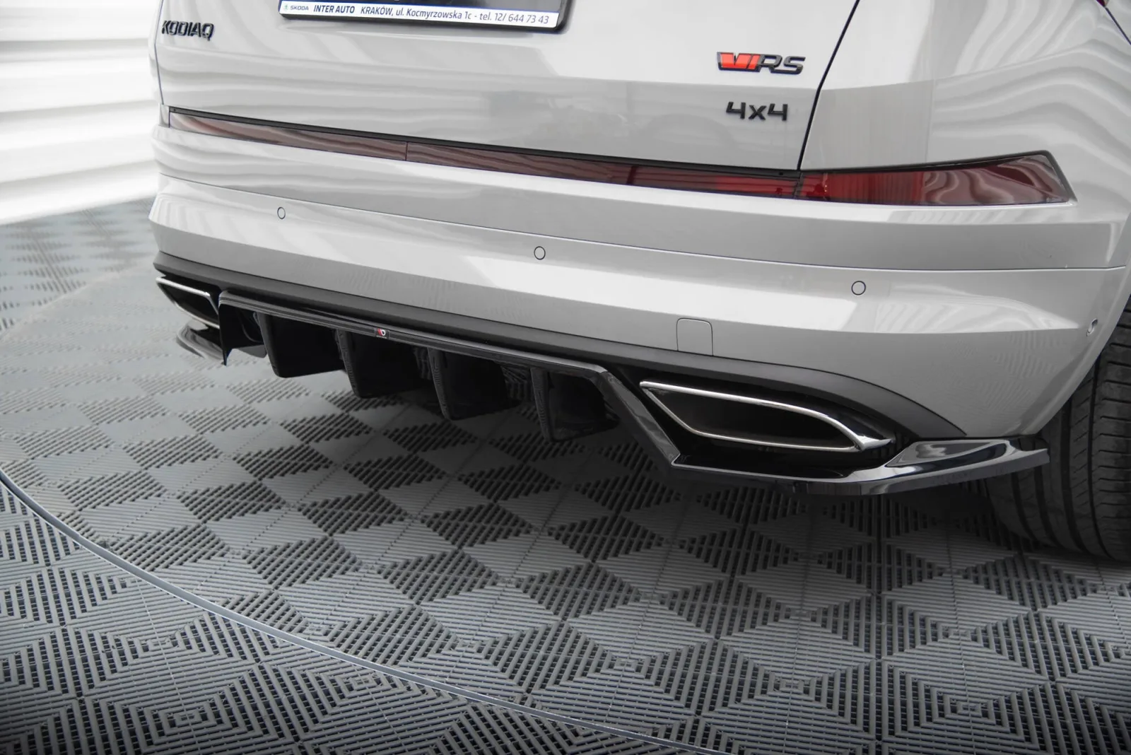 Rear Splitter (With Diffuser) compatible with Skoda Kodiaq RS Mk1 / Mk1 Facelift
