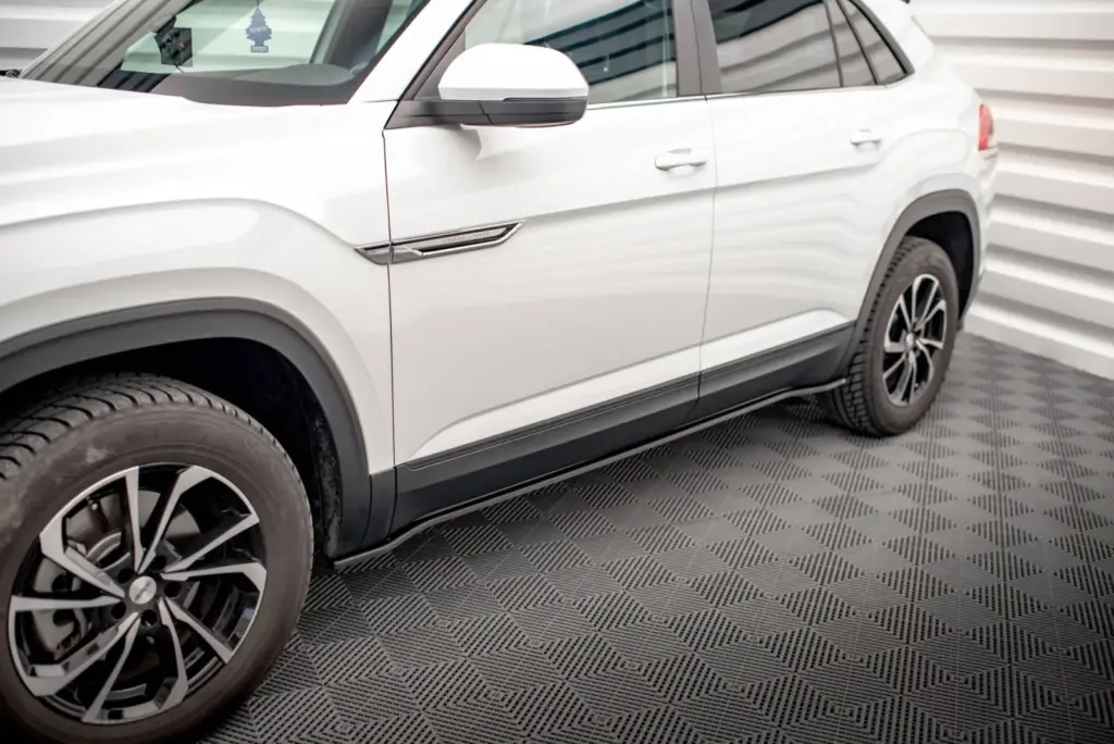 Side Skirts Diffusers compatible with Volkswagen Atlas Cross Sport