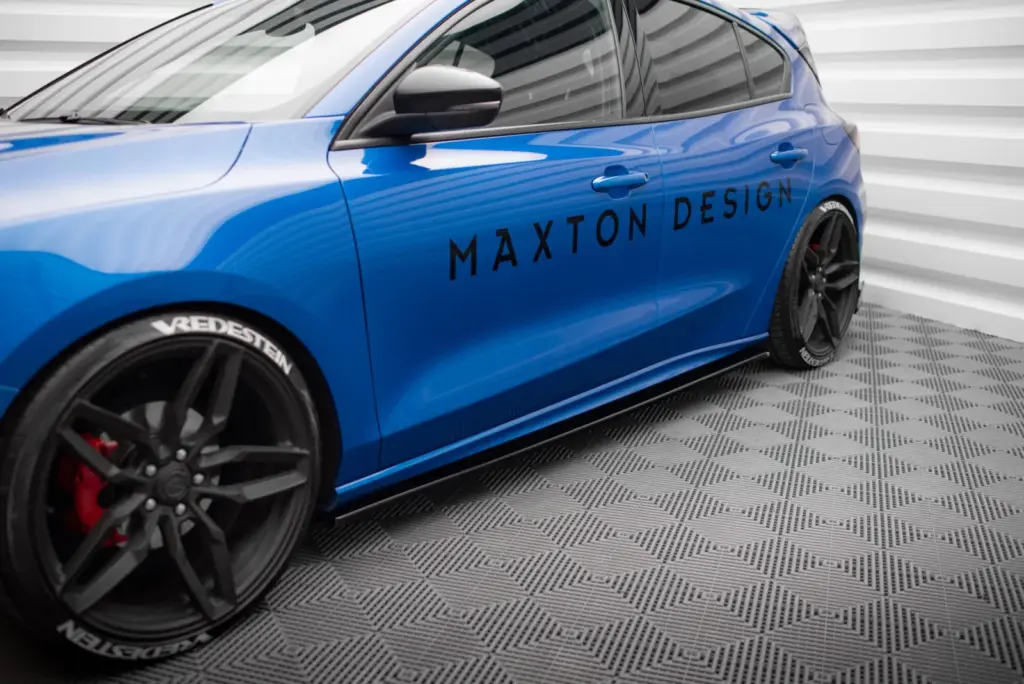 Side Skirts Diffusers compatible with Ford Focus ST / ST-Line Mk4