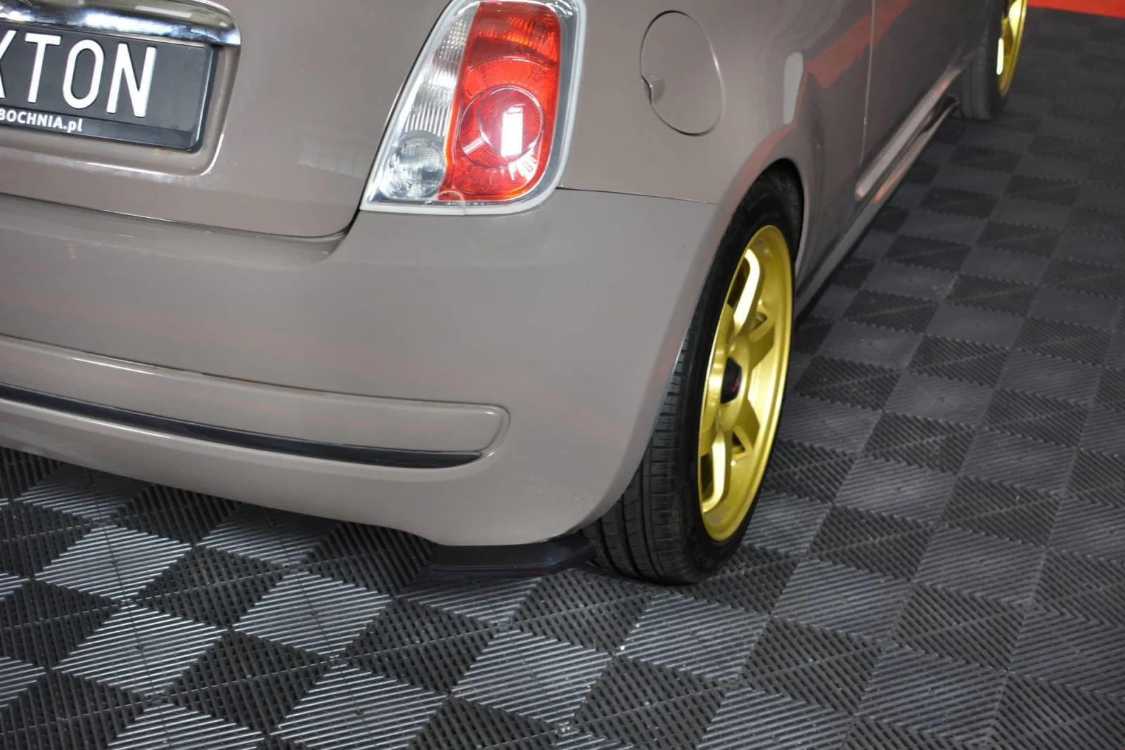 Rear Side Splitters compatible with Fiat 500
