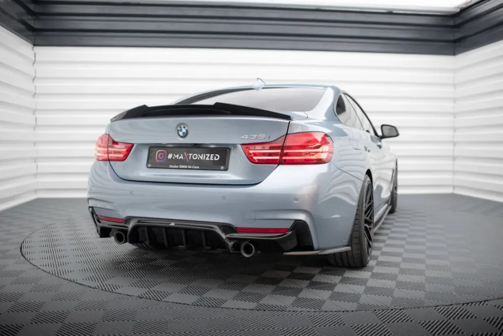 Rear Valance compatible with BMW 4 Coupe / Gran Coupe / Cabrio M-Pack F32 / F36 / F33 (Version with single exhausts on both sides)