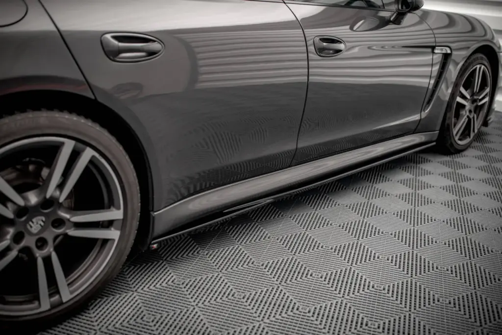 Side Skirts Diffusers V.1 compatible with Porsche Panamera / Panamera Diesel / Panamera Turbo 970