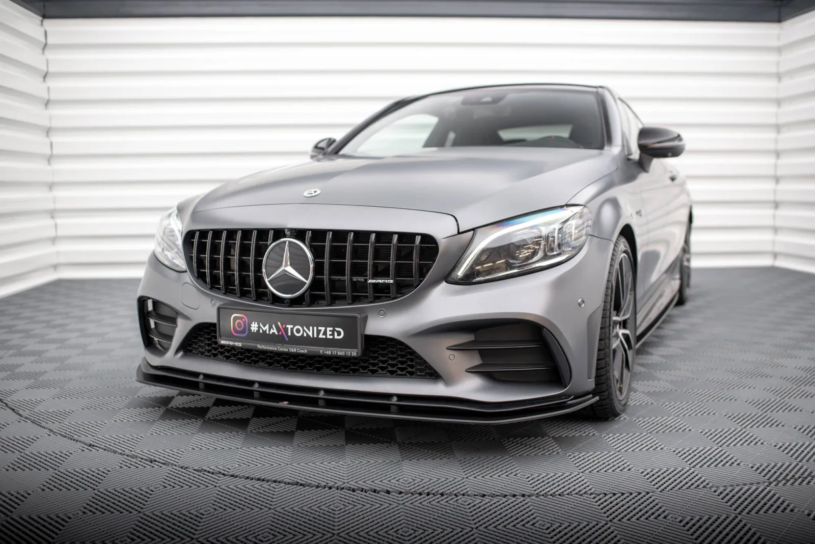 Front Splitter Street Pro compatible with Mercedes-AMG C43 Coupe / Cabrio C205 Facelift / A205 Facelift