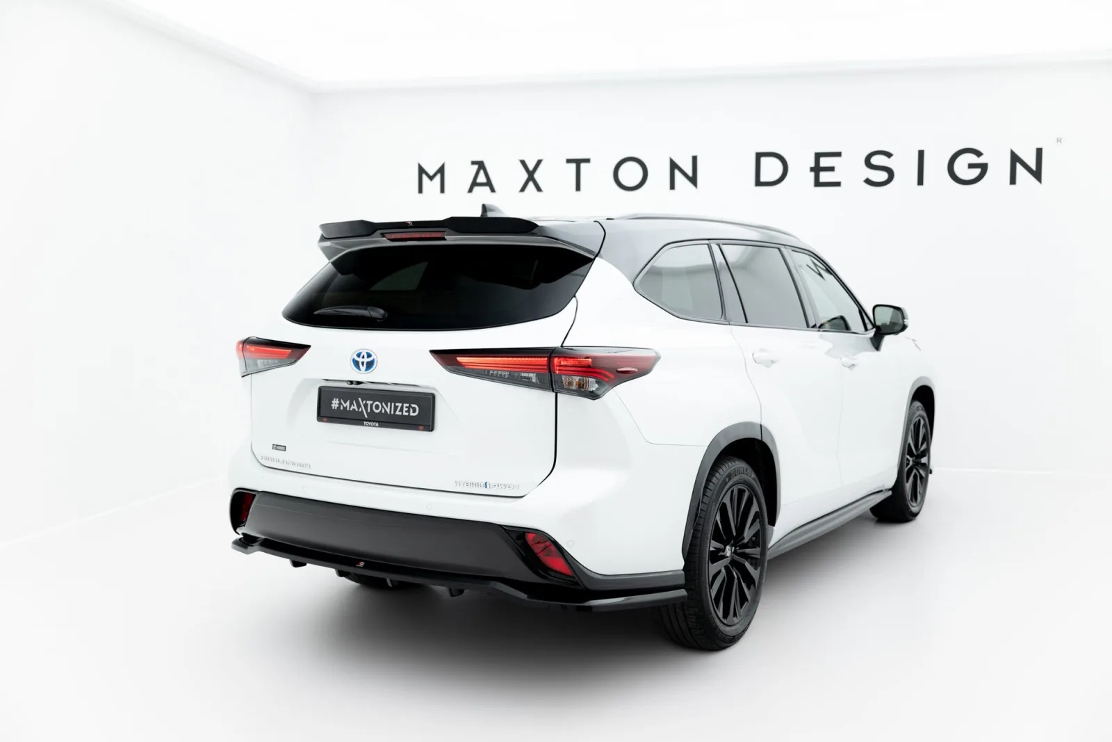 Rear Splitter (With Diffuser) compatible with Toyota Highlander Mk4