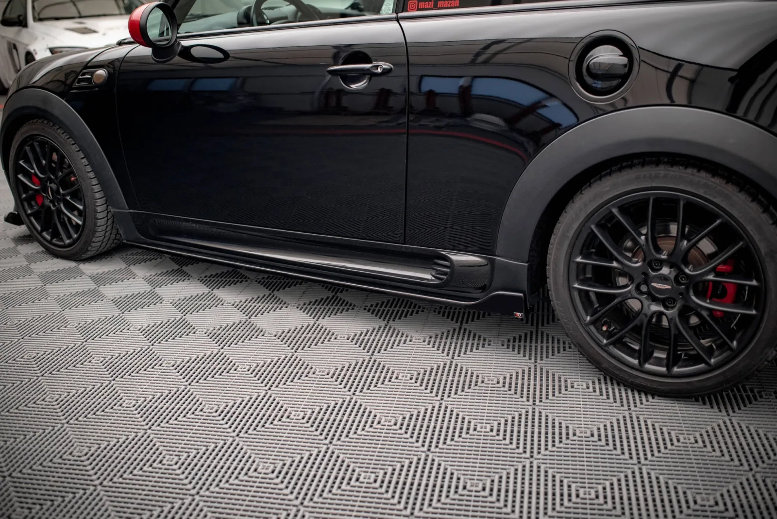 Side Skirts Diffusers V.2 compatible with Mini Cooper John Cooper Works R56