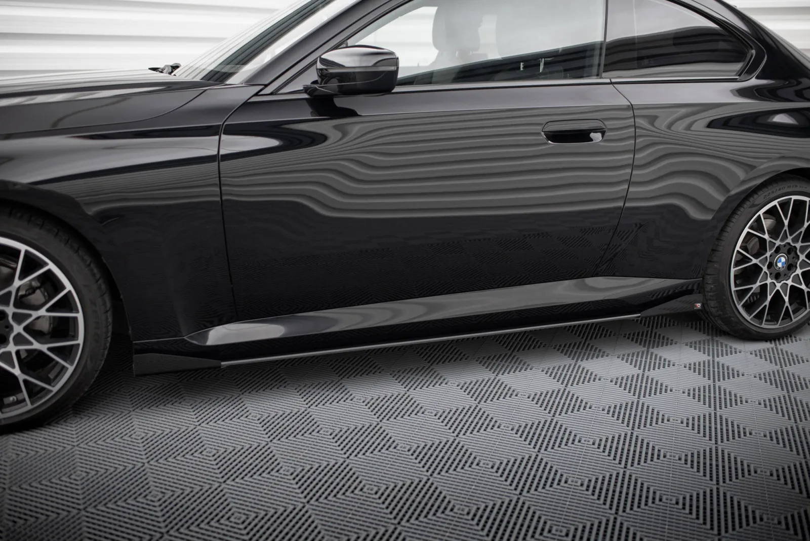 Side Skirts Diffusers Street Pro + Flaps compatible with BMW 2 Coupe G42