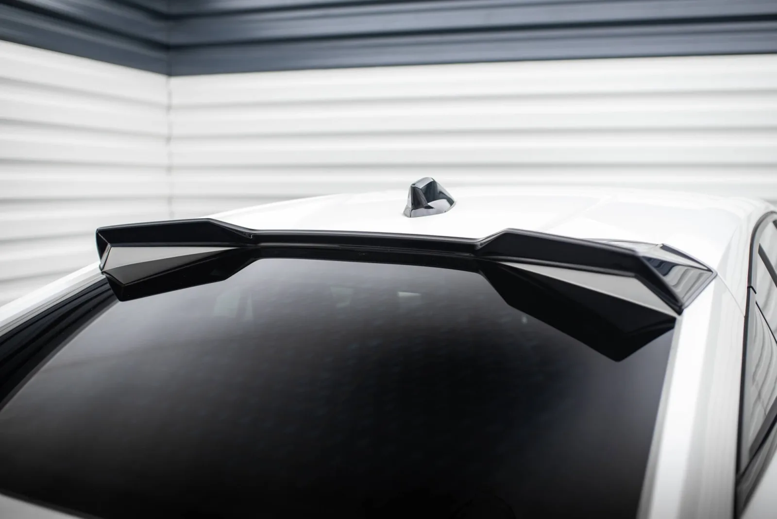 Upper Spoiler Extension 3D compatible with Peugeot 408 Mk1