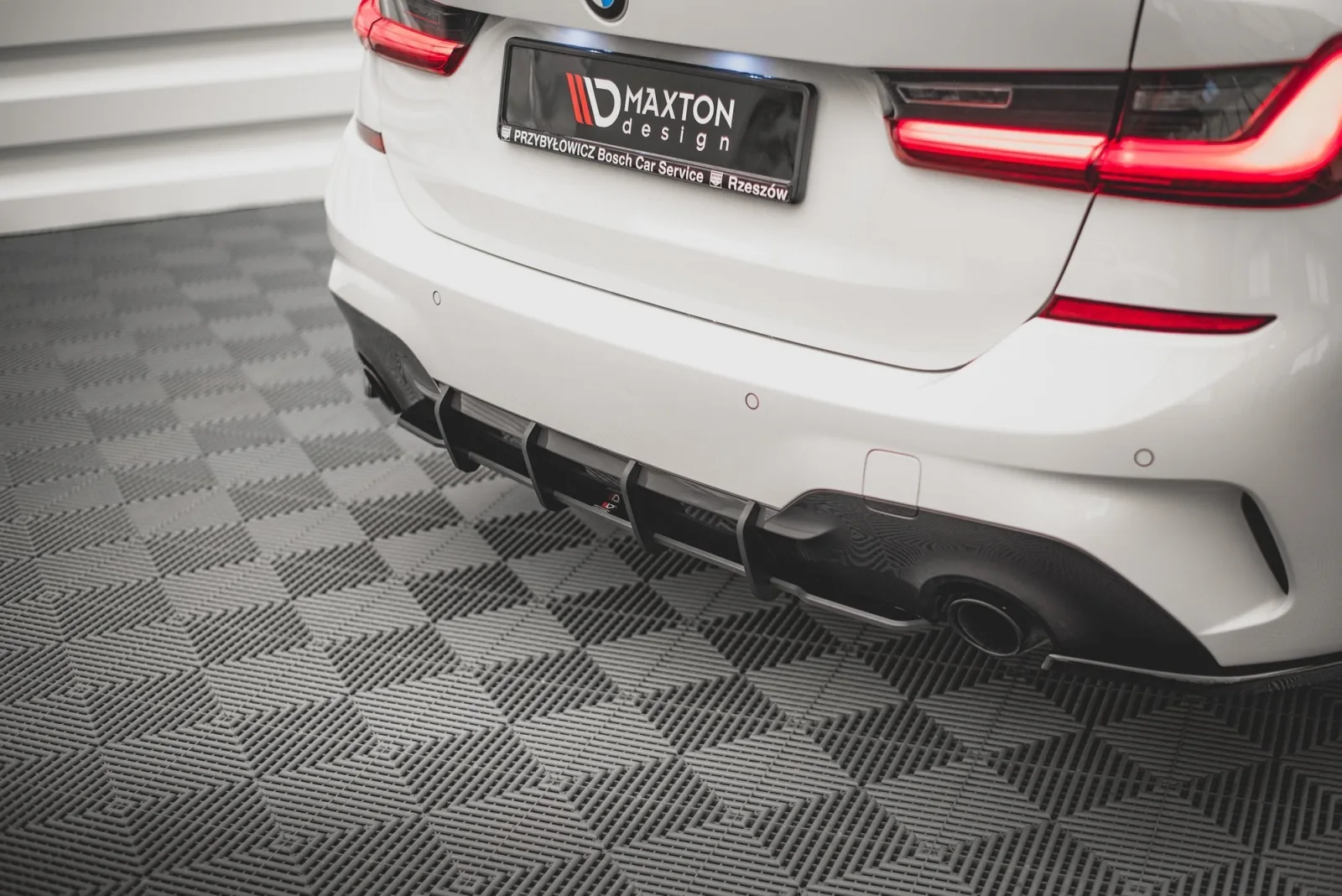 Rear Diffuser Street Pro compatible with BMW 3 G20 / G21 M-Pack