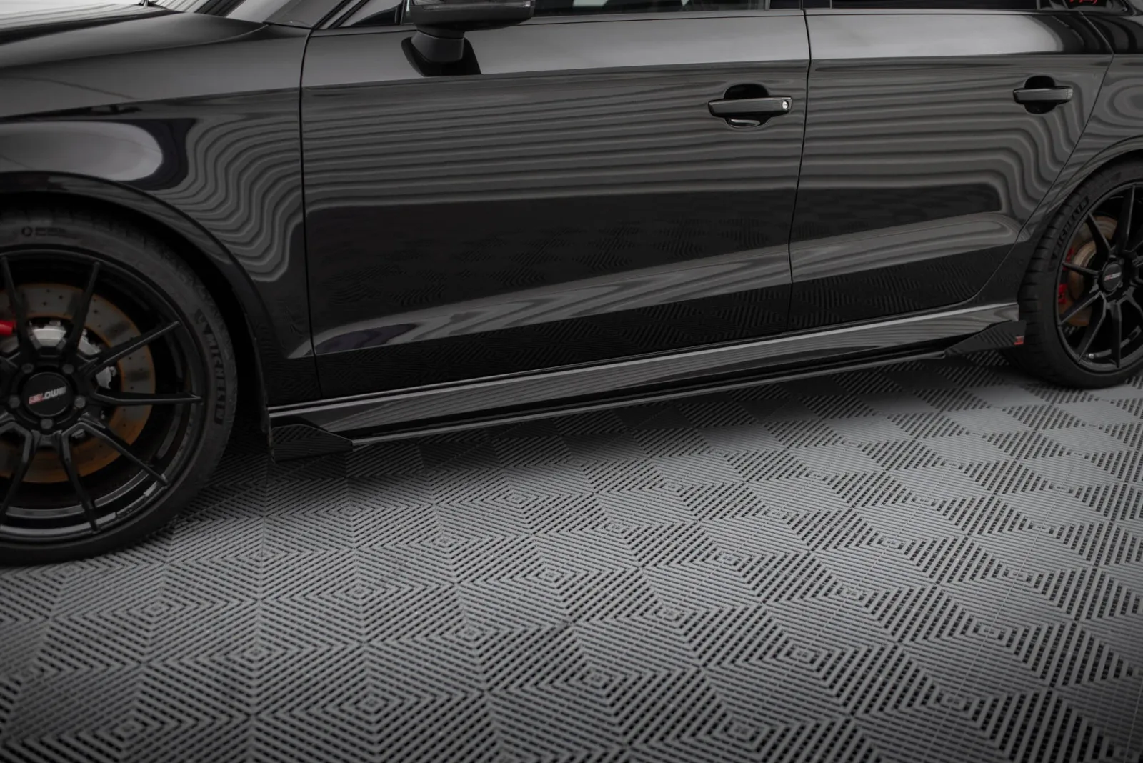 Side Skirts Diffusers Street Pro V.1 + Flaps compatible with Audi RS3 Sedan 8V Facelift