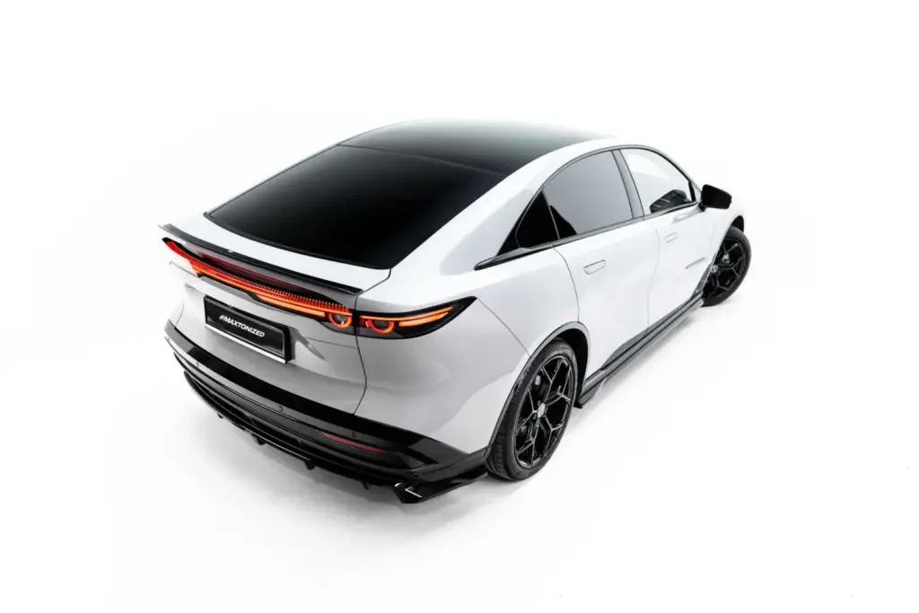 Spoiler Cap compatible with Mazda 6e Mk1