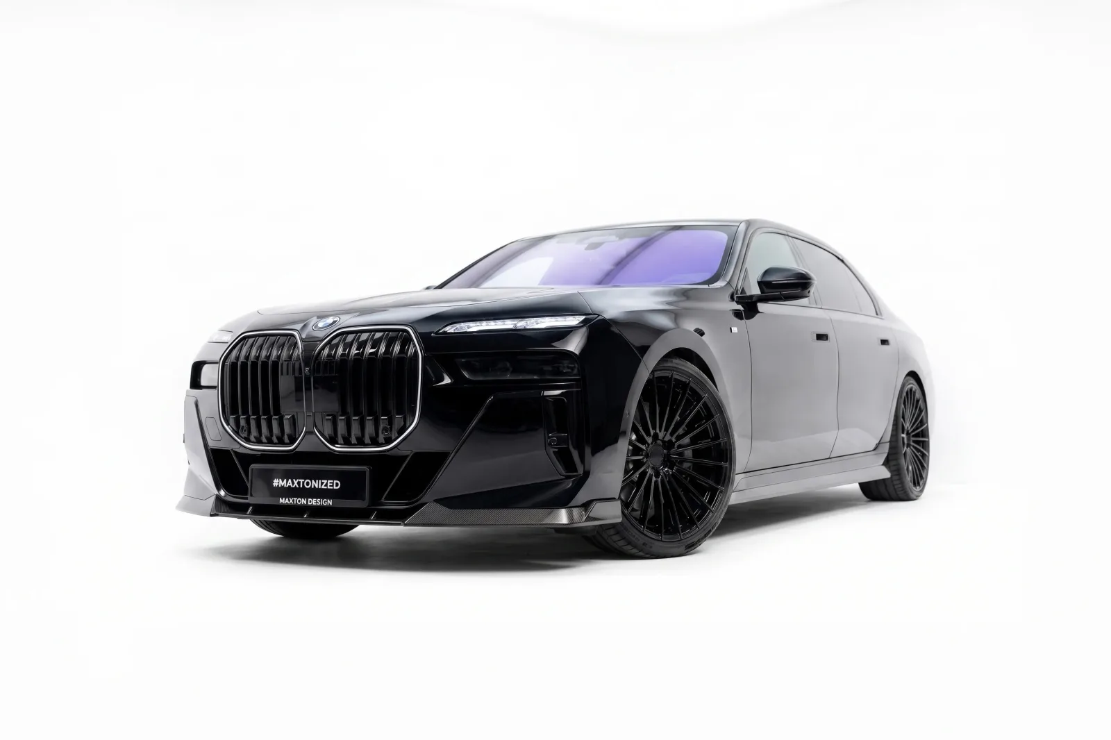 Carbon Front Splitter compatible with BMW 7 M-Pack / M760e / i7 M-Pack G70